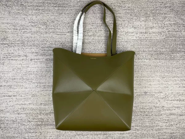 Affordable Lowee Puzzle Fold Tote in shiny calfskin 0112