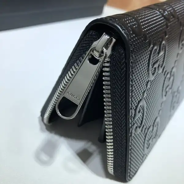 Cheap GUCCI GG embossed zippy wallet 0130