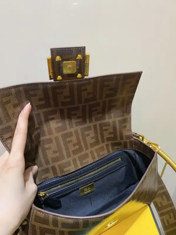 Affordable FENDI BAGUETTE 0129