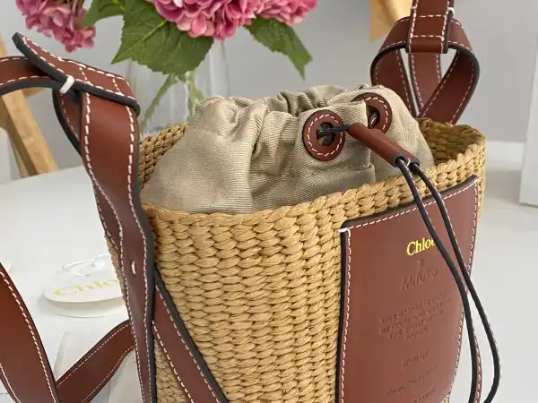 Cheap CHLOÉ small basket 0126