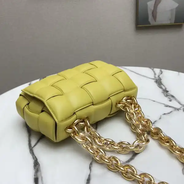 Affordable BOTTEGA VENETA THE CHAIN CASSETTE 0125