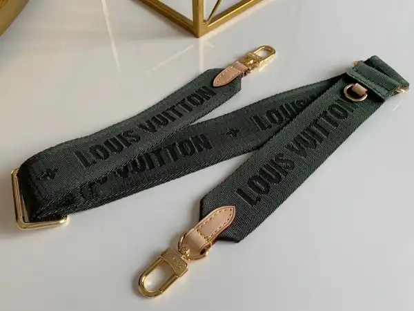 Cheap LOUIS VUITTON STRAP 0124