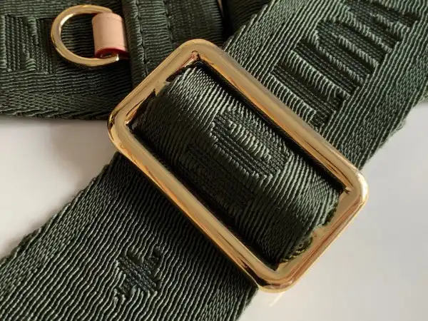 Cheap LOUIS VUITTON STRAP 0124