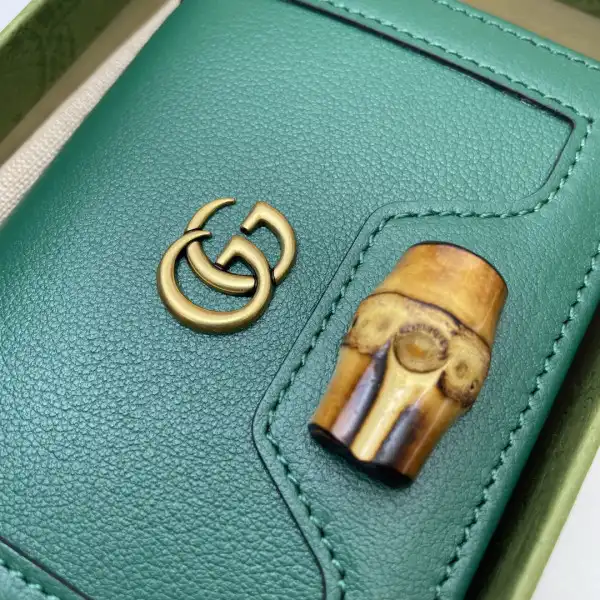 Affordable Gucci Diana card case wallet 0130