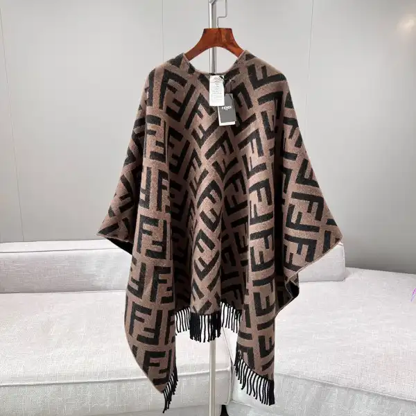 Cheap Fendi Poncho 0128