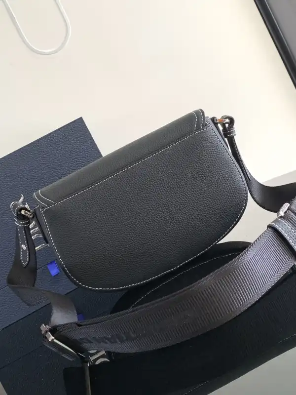 Affordable DIRO SADDLE MESSENGER BAG 0205