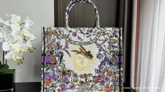 Affordable Large Book Diro Tote-42*35*18.5cm 0215