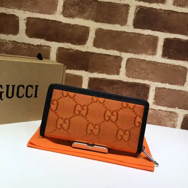 Affordable GUCCI Off The Grid Zippy wallet 0206