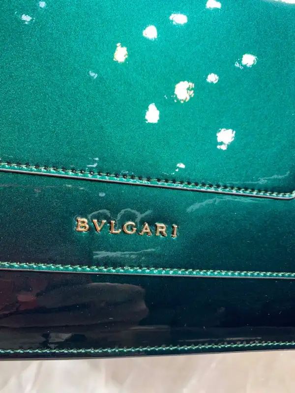 Affordable BVLGARI SERPENTI FOREVER SHOULDER BAG 0203